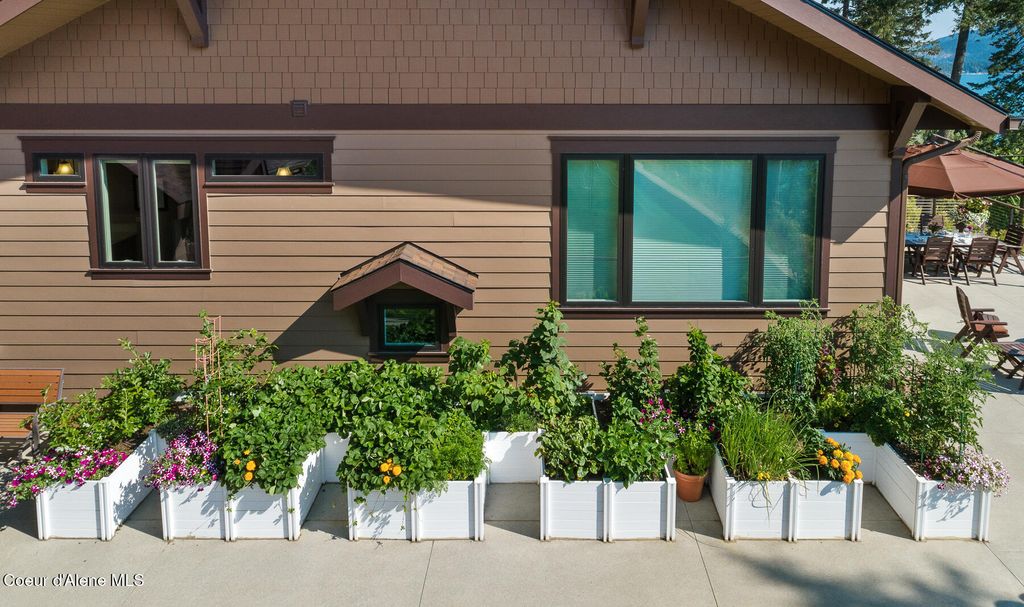 4173 S ISAAC STEVENS RD, Coeur d'Alene, ID 83814 photo 17