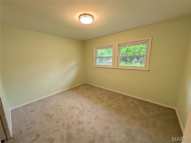 437 Lancashire Road, Unknown, MO 63137