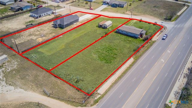 101 Crestview Drive, Liberty Hill, TX 78642