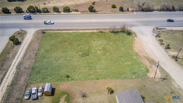 101 Crestview Drive, Liberty Hill, TX 78642