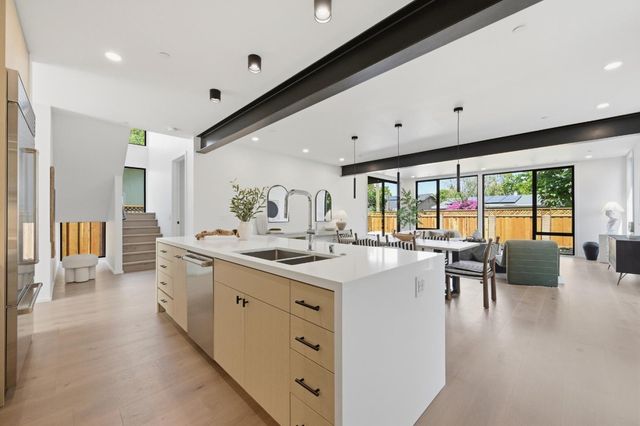 1311 Kipling Court, San Jose, CA 95118