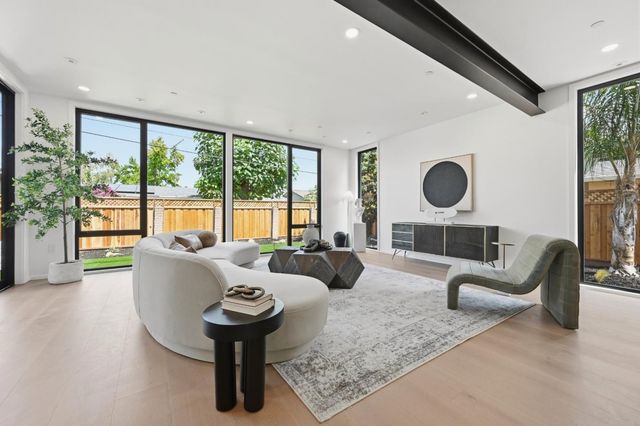 1311 Kipling Court, San Jose, CA 95118