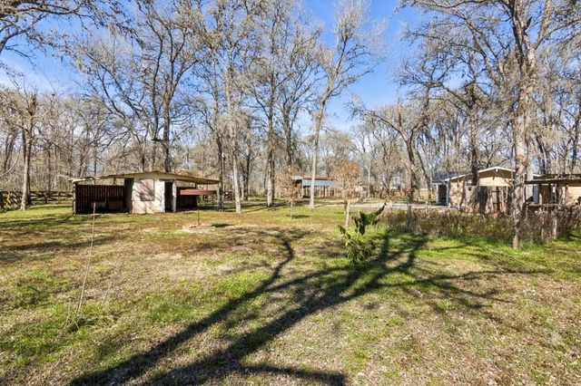 3046 River Bend Lane, Sealy, TX 77474