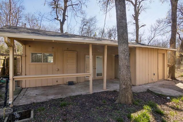 3046 River Bend Lane, Sealy, TX 77474