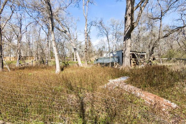 3046 River Bend Lane, Sealy, TX 77474