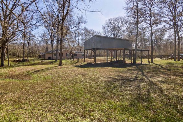 3046 River Bend Lane, Sealy, TX 77474