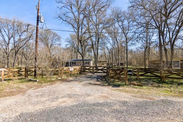 3046 River Bend Lane, Sealy, TX 77474