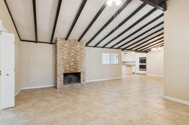 3046 River Bend Lane, Sealy, TX 77474