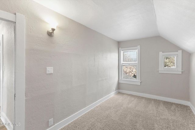 576 Dearborn Avenue, Toledo, OH 43605