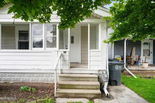 576 Dearborn Avenue, Toledo, OH 43605