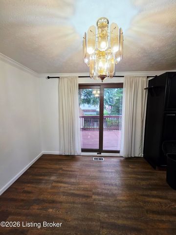 8636 Running Fox Cir, Louisville, KY 40291