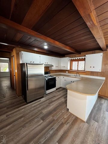 423 S Main St, Rocky Ford, CO 81067