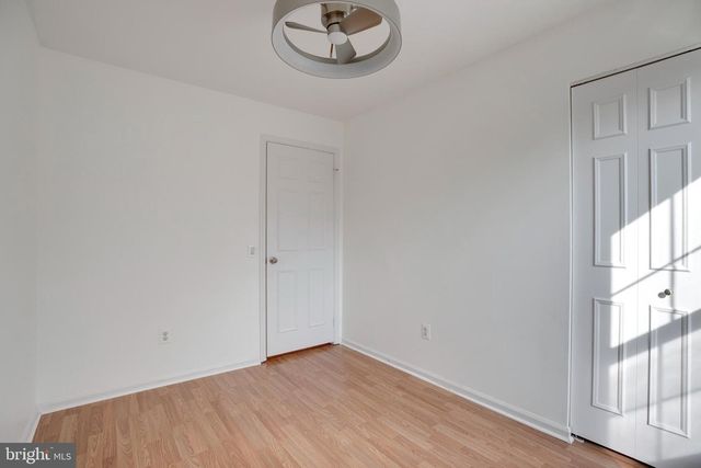 6012 WESTBOURNE PL, Centreville, VA 20120