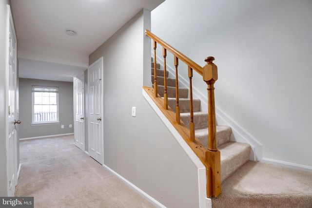 6012 WESTBOURNE PL, Centreville, VA 20120