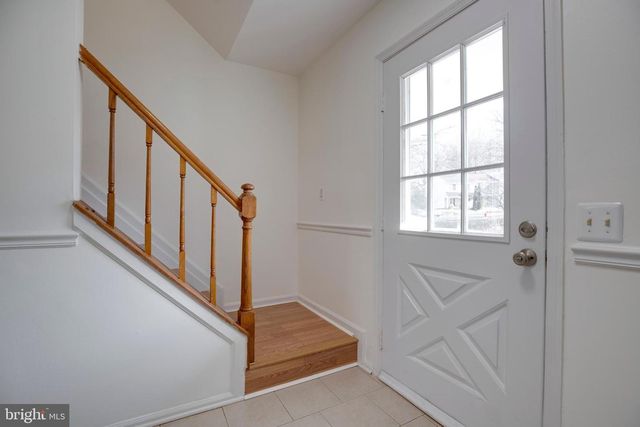 6012 WESTBOURNE PL, Centreville, VA 20120