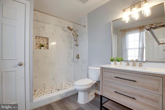 6012 WESTBOURNE PL, Centreville, VA 20120