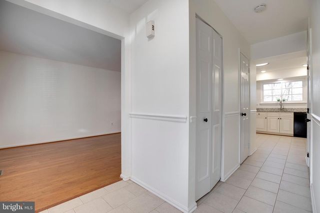 6012 WESTBOURNE PL, Centreville, VA 20120