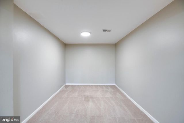 6012 WESTBOURNE PL, Centreville, VA 20120