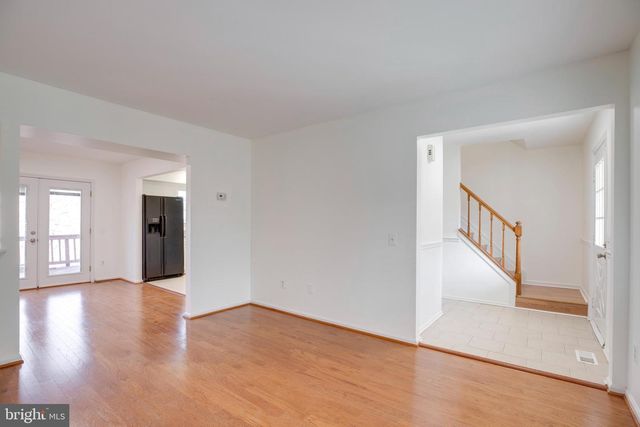 6012 WESTBOURNE PL, Centreville, VA 20120