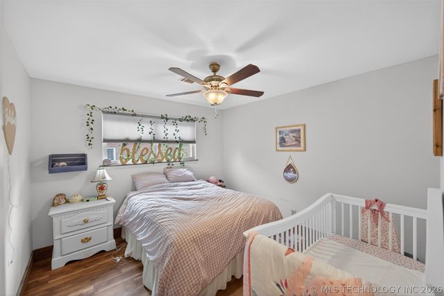 1045 Rolling Meadows, Bartlesville, OK 74006