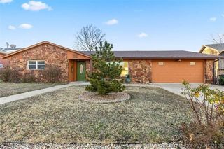 1045 Rolling Meadows, Bartlesville, OK 74006