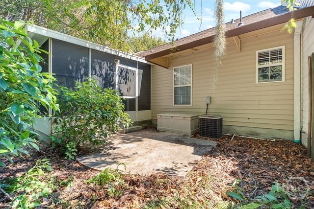 19 Chaintree Drive, Savannah, GA 31419