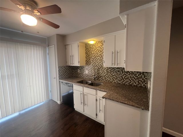 8085 Meadow Road 226, Dallas, TX 75231