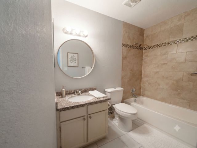 8085 Meadow Road 226, Dallas, TX 75231