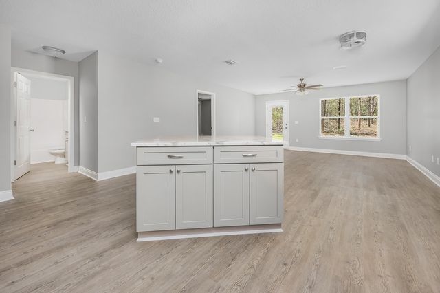 5327 B Kervin Road, Crestview, FL 32539