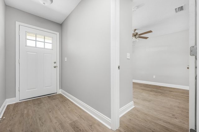 5327 B Kervin Road, Crestview, FL 32539