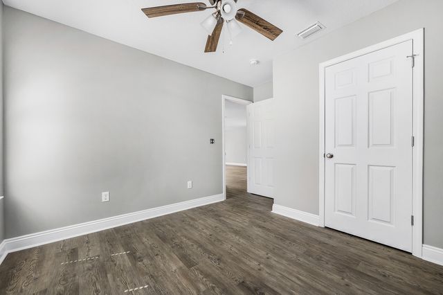 5327 B Kervin Road, Crestview, FL 32539