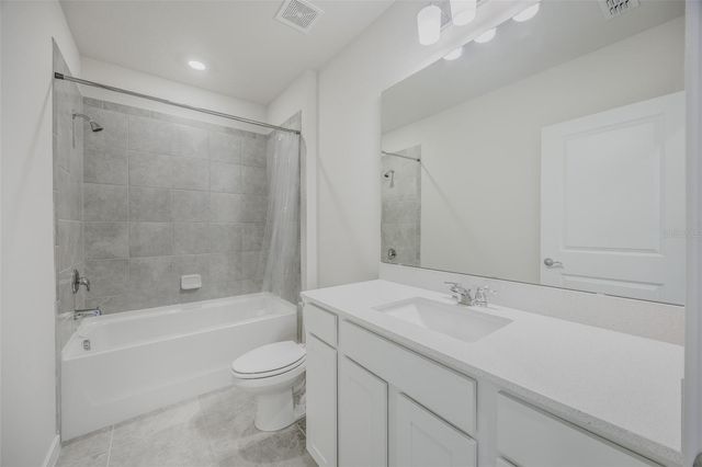 6090 WINDY LEAF ALLEY, St Cloud, FL 34771