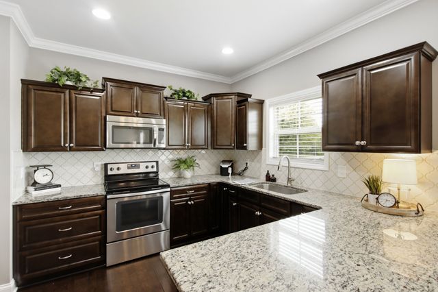 1810 Peyton Rd, Lebanon, TN 37087