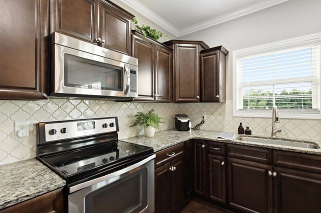 1810 Peyton Rd, Lebanon, TN 37087