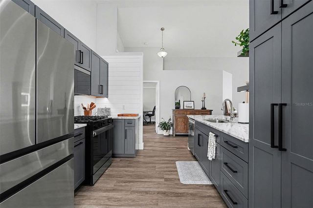 29724 BRIGHT RAY PLACE, Wesley Chapel, FL 33543