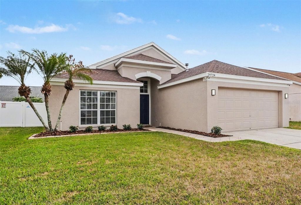 29724 BRIGHT RAY PLACE, Wesley Chapel, FL 33543