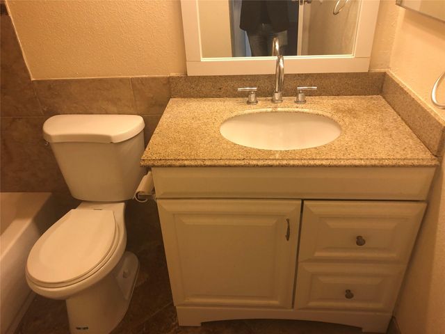 9531 Pagewood Lane, Houston, TX 77063