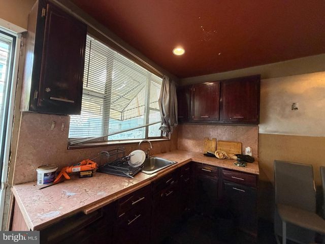 622 SEARS ST, Philadelphia, PA 19147
