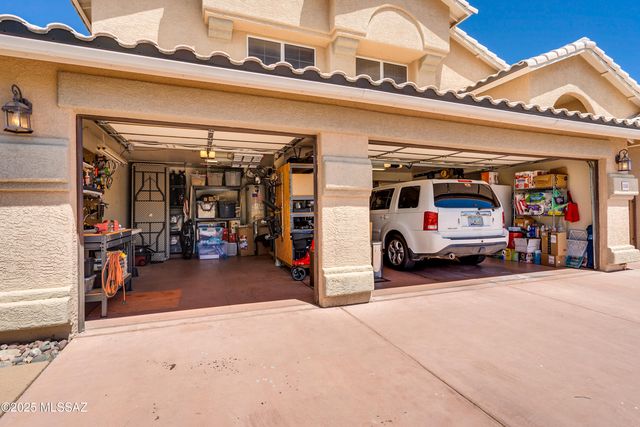 11426 N Silver Pheasant Loop, Tucson, AZ 85737