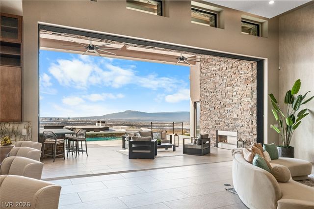 9 Stonecutter Court, Henderson, NV 89012