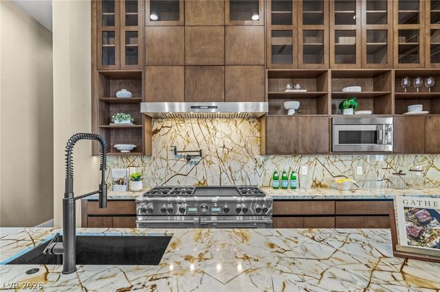 9 Stonecutter Court, Henderson, NV 89012