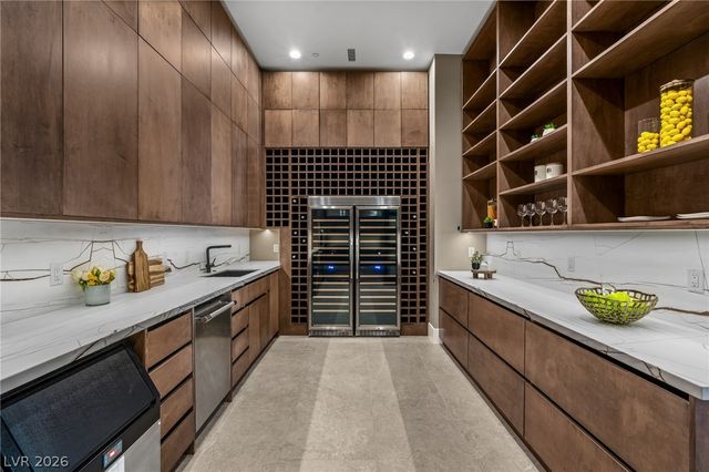 9 Stonecutter Court, Henderson, NV 89012