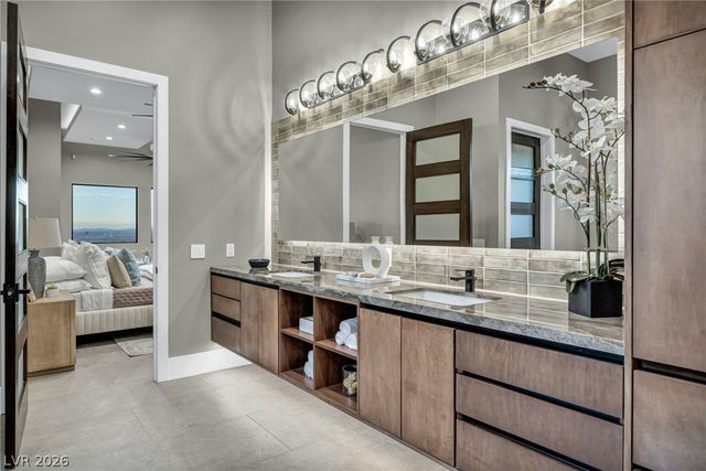 9 Stonecutter Court, Henderson, NV 89012