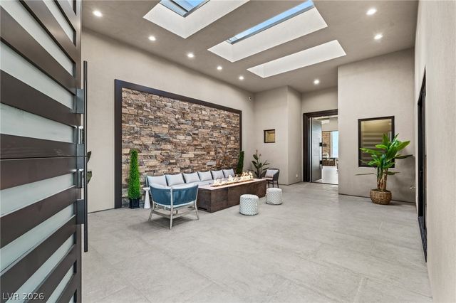 9 Stonecutter Court, Henderson, NV 89012