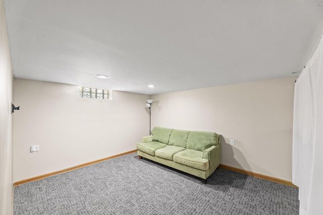 1270 Alfred STREET, Brookfield, WI 53005