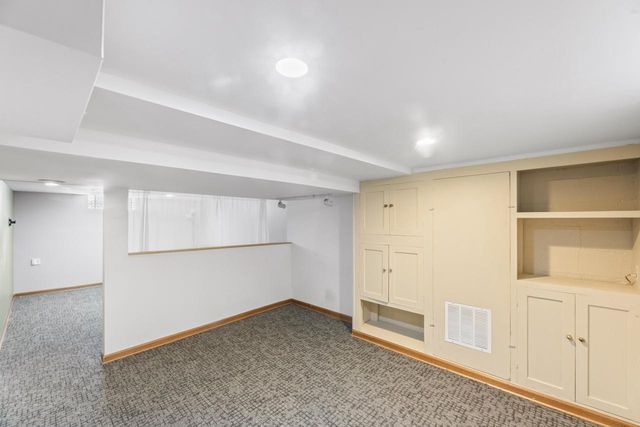 1270 Alfred STREET, Brookfield, WI 53005