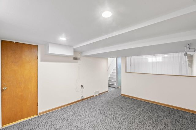 1270 Alfred STREET, Brookfield, WI 53005