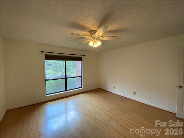 7962 Greenside Court, Charlotte, NC 28277
