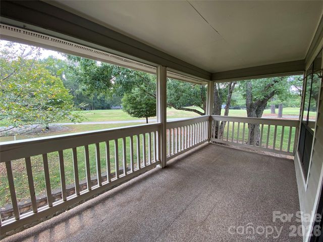7962 Greenside Court, Charlotte, NC 28277