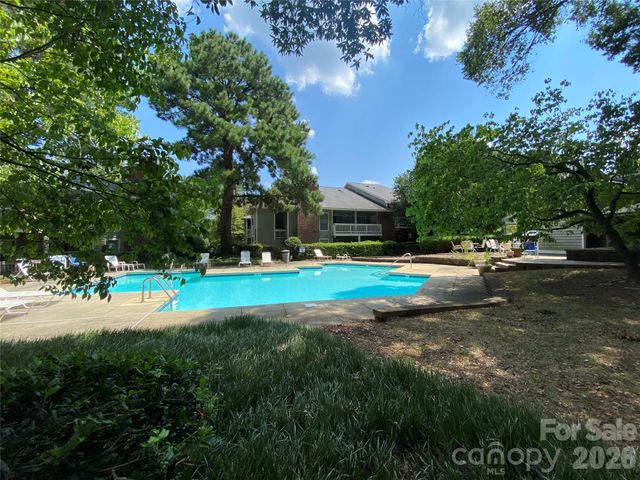 7962 Greenside Court, Charlotte, NC 28277